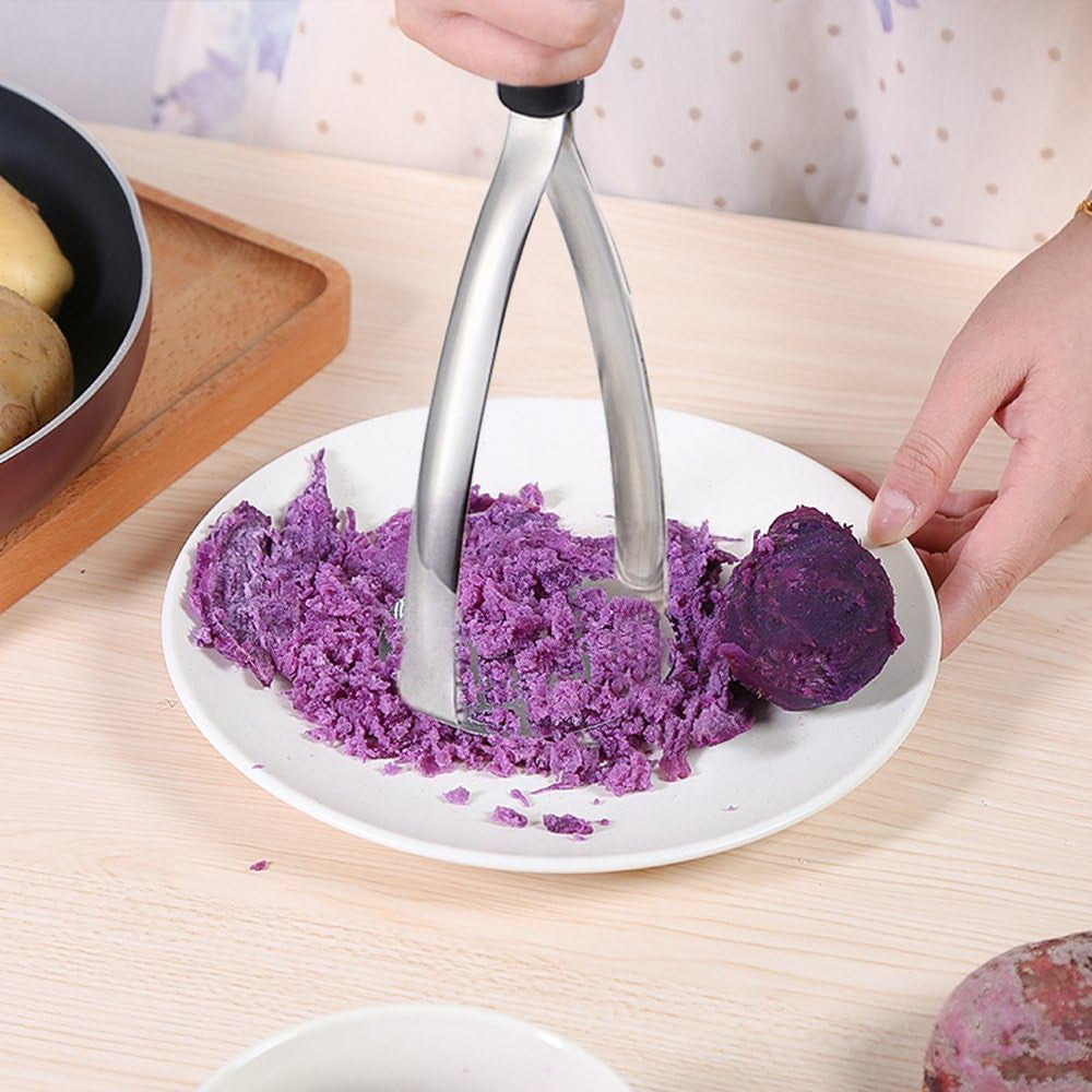 Prensapuré de Acero Inoxidable de Alta Resistencia, Herramienta de Cocina Profesional Integrada para Triturar Alimentos / Prensador de Papas con Mango de Silicona. Perfecto para frijoles, vegetales, frutas, aguacate y carne.